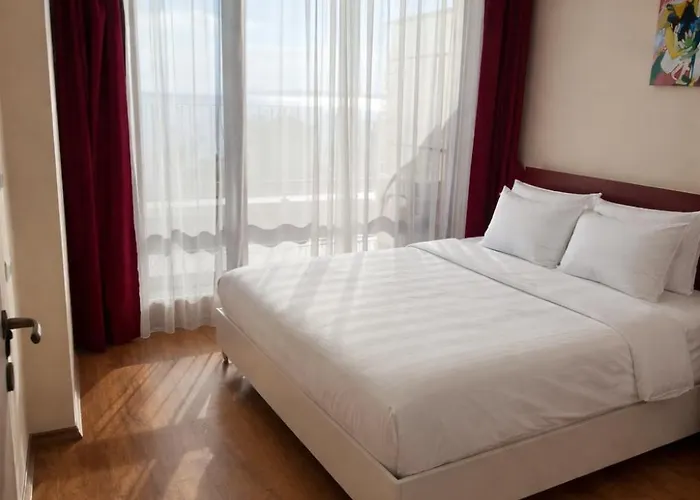 Hotel apartamentowy Premier - Sunny *